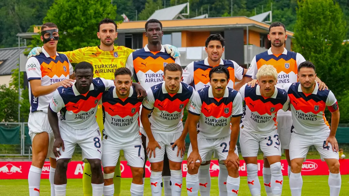 Başakşehir, Salzburg'u 2-1 Mağlup Etti