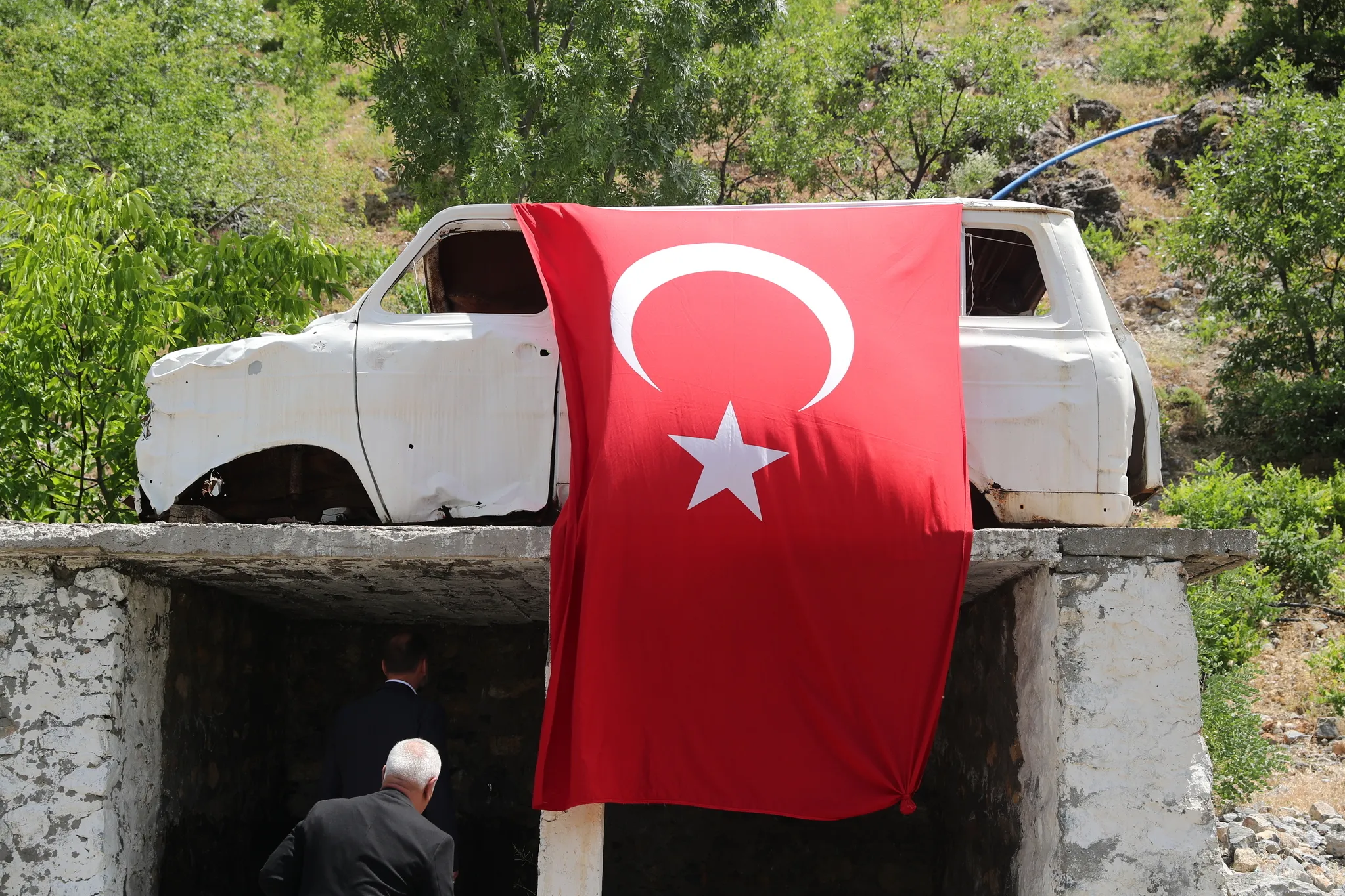 Başbağlar'da 33 yıl önce katledilen 33 kişi törenle anıldı