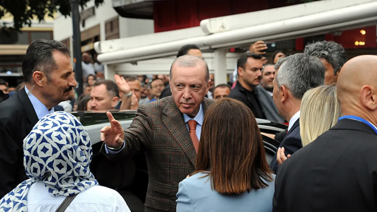 Başkan Erdoğan Edirne'de Vatandaşlarla Kafede Çay İçti
