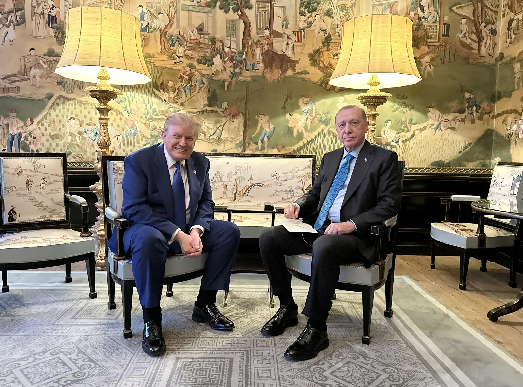 Başkan Erdoğan Trump'ı ağırlıyor: Kritik NATO zirvesi başlıyor