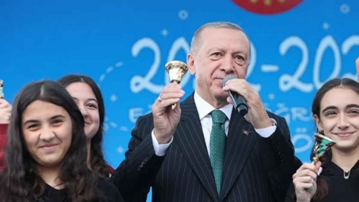 Başkan Erdoğan'dan öğrencilere karne mesajı: Verimli ve keyifli bir yaz tatili