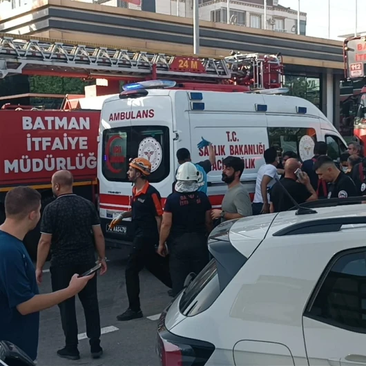 Batman'da Spor Salonu Yangını: Can Kaybı Üçe Yükseldi