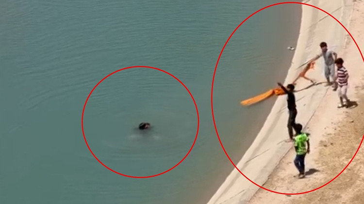 Batman'da akıntıya kapılan 2 kişi halat ve çekpasla kurtarıldı