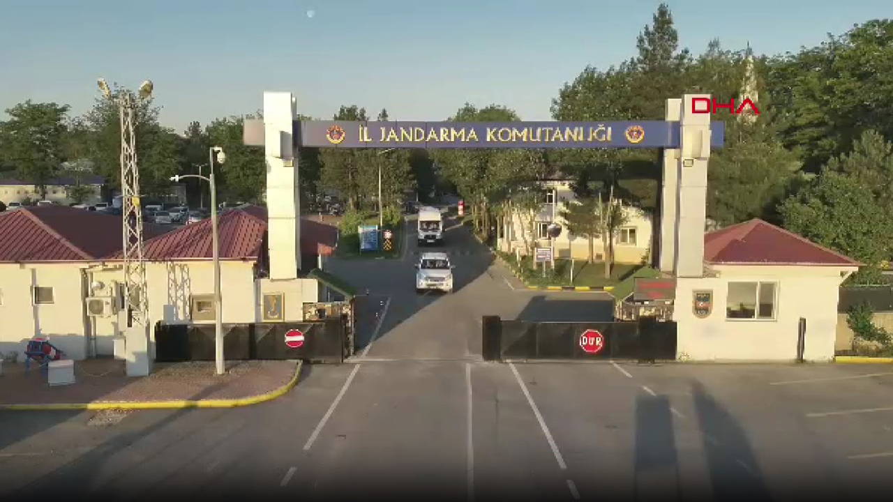 Batman'da jandarmadan dev kaçakçılık operasyonu: Binlerce ürün ele geçirildi