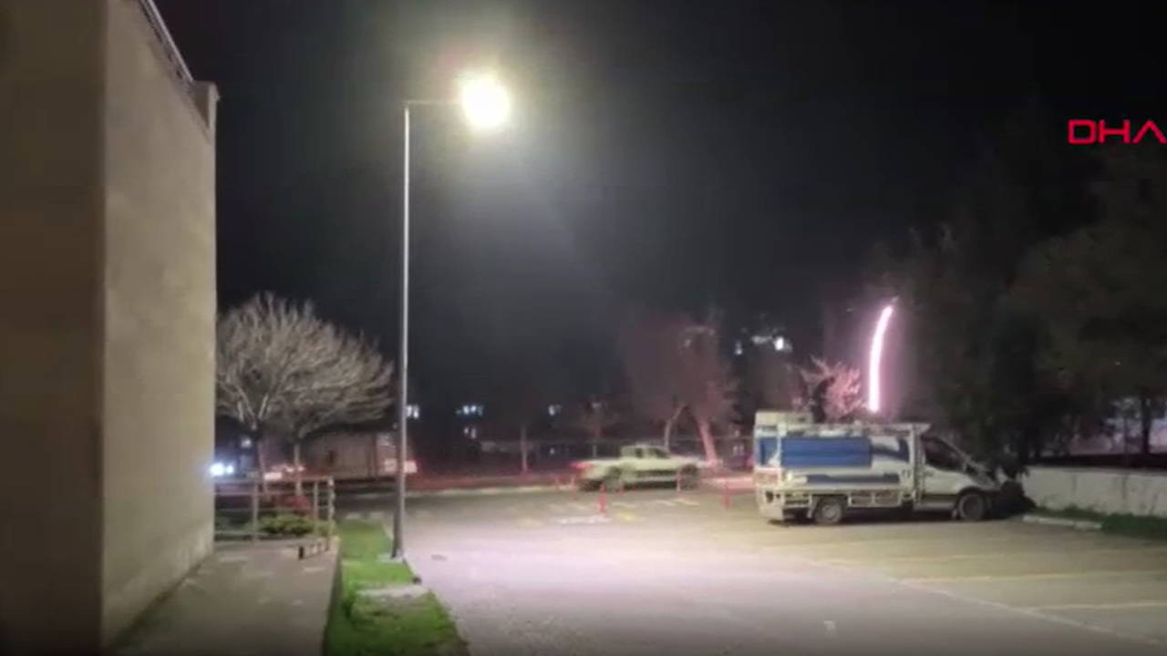 Batman'da Minibüs Şarampole Devrildi: 4'ü Çocuk 5 Yaralı