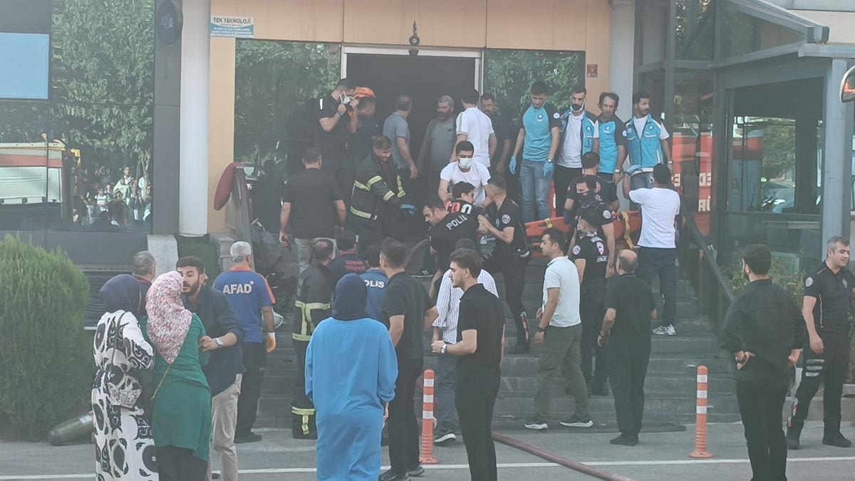 Batman'da Spor Salonunda Yangın: 10 Yaralı