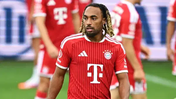 Bayern Münih'ten Sacha Boey açıklaması: 'Eğer kalırsa