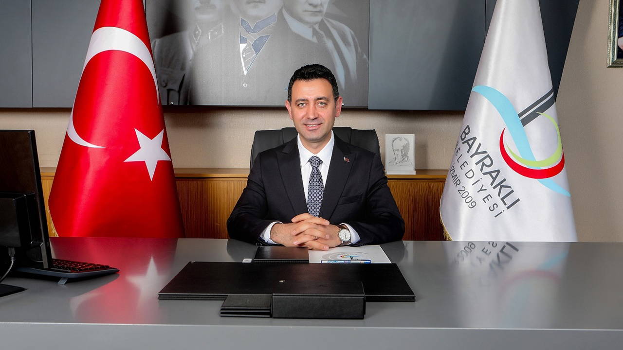 Bayraklı Belediye Başkanı Önal CHP'den istifa etti