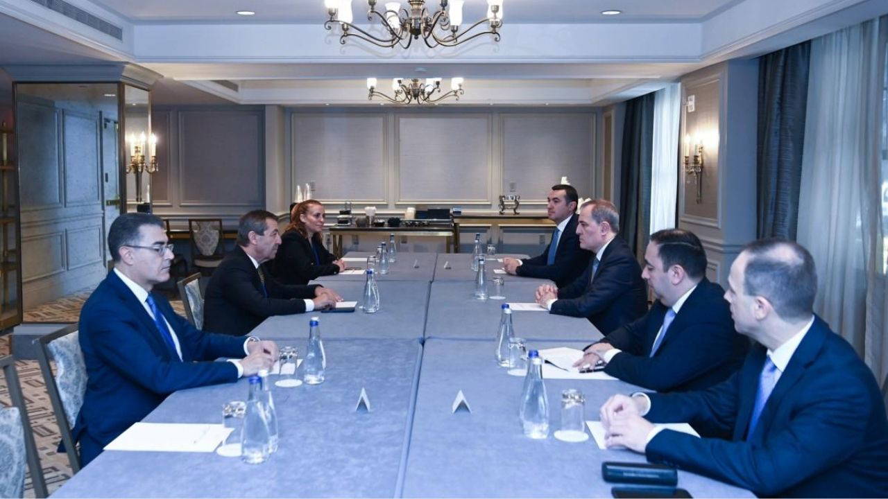 Bayramov ve Ertuğruloğlu BM Genel Kurulu'nda Bir Araya Geldi