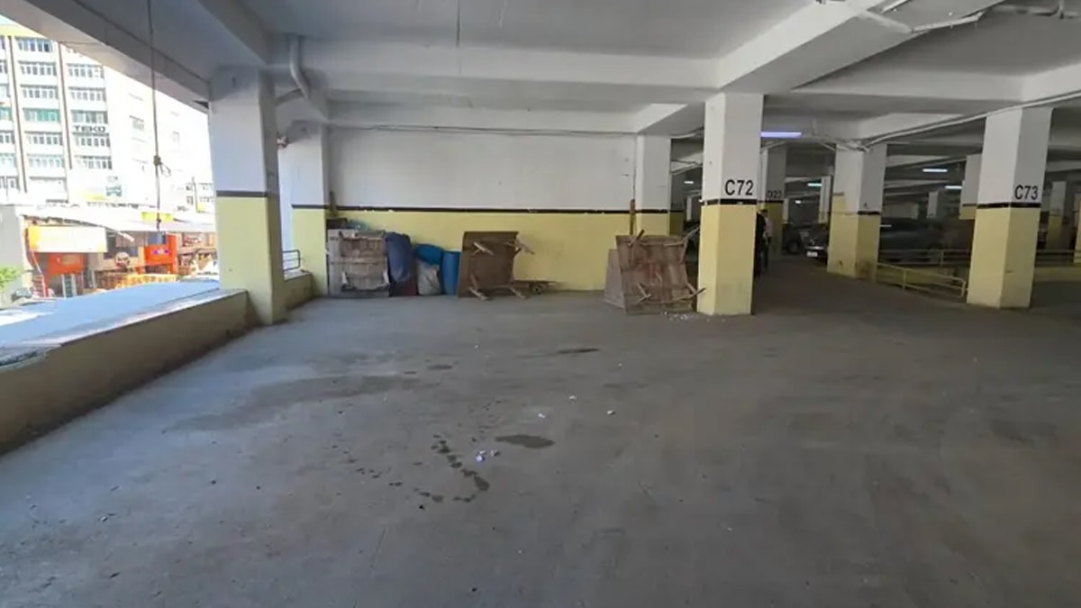 Bayrampaşa'da Kapalı Pazarda Ölü Bulunan Kişinin Kimliği Belirleniyor