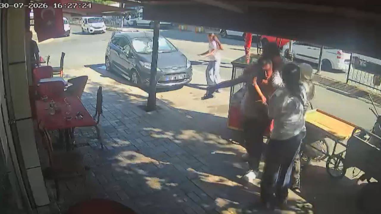 Bayrampaşa'da Laf Atma Kavgasında 3 Şüpheli Tutuklandı