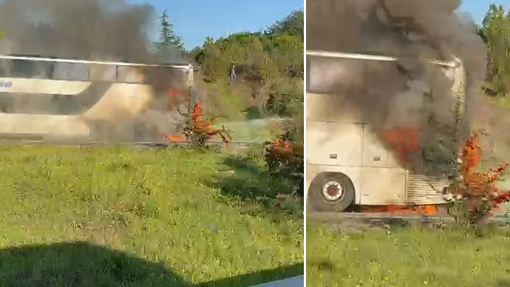 Bayrampaşa'da yolcu otobüsünde yangın paniği