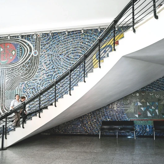 Bedri Rahmi Eyüboğlu: Duvarlara Sanat Nakşeden Ressam