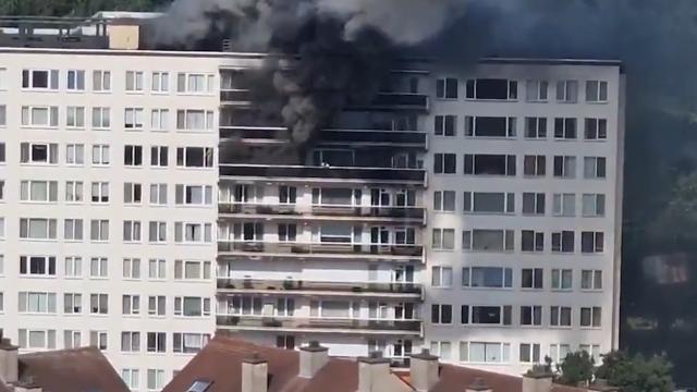 Belçika'da Apartman Yangınında 6 Kişi Hayatını Kaybetti