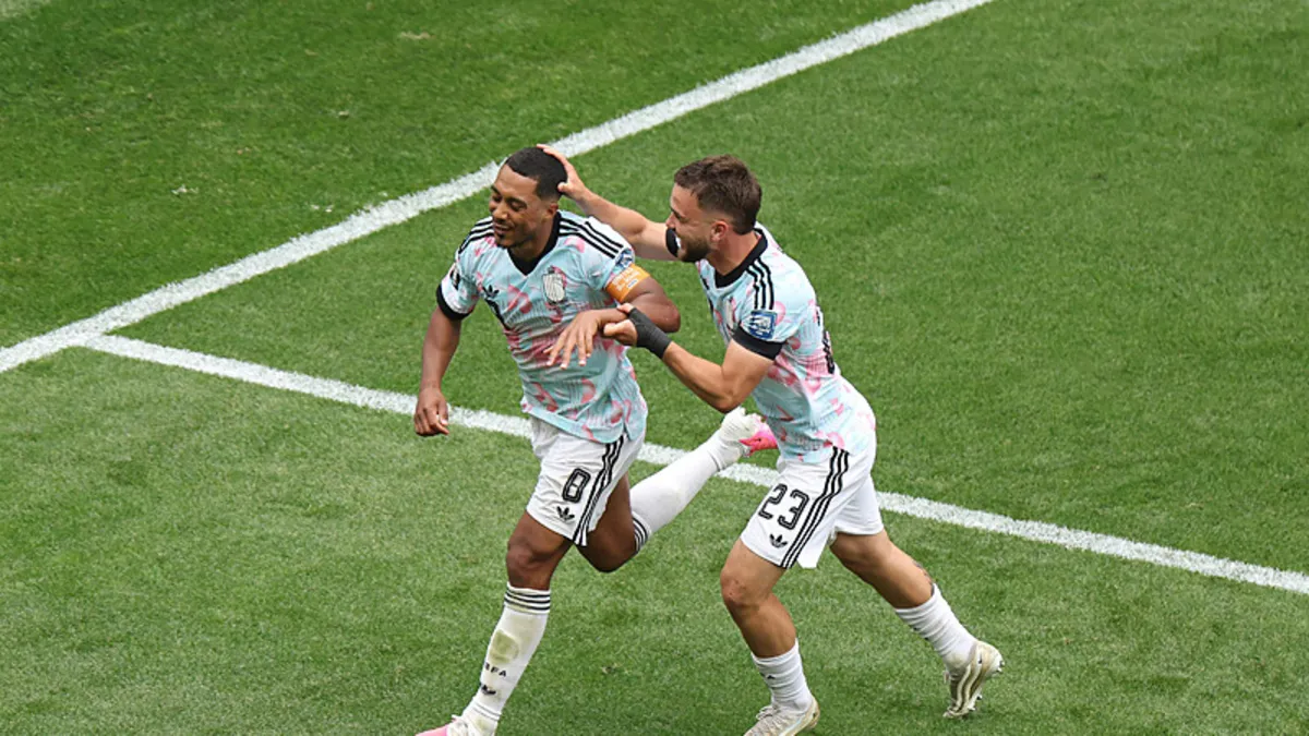 Belçika, 2-0'dan gelip Senegal'i uzatmalarda 3-2 geçti