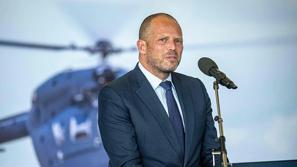Belçikalı Bakan Francken'den Türkiye teknolojisine övgü