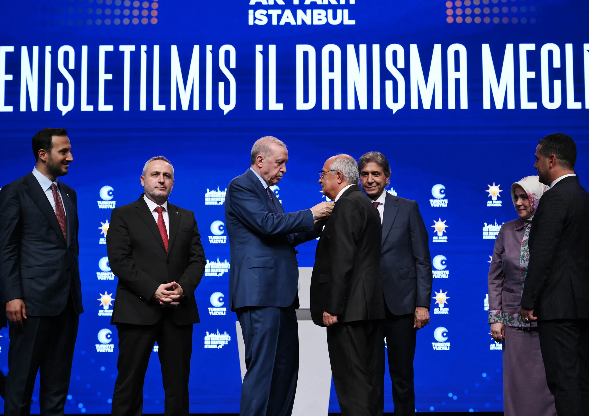 Belediyelerde Siyasi Harita: 14 Ağustos'ta AK Parti'ye Geçişte Sıra Kimde