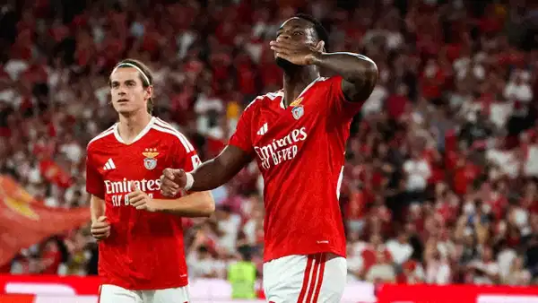 Rafa Silva ve Jhon Duran'ın Golleriyle Benfica Hearts'ı 6-1 Mağlup Etti