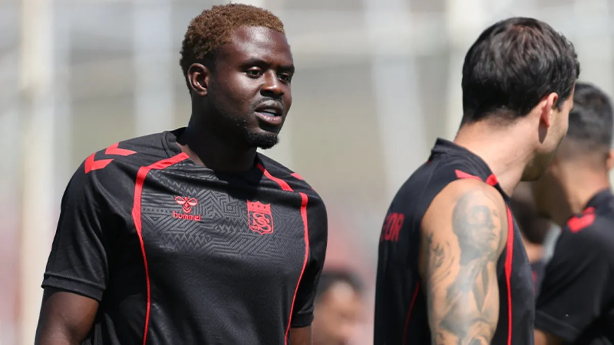 Benjamin Kimpioka ile Sivasspor Yollarını Ayırdı