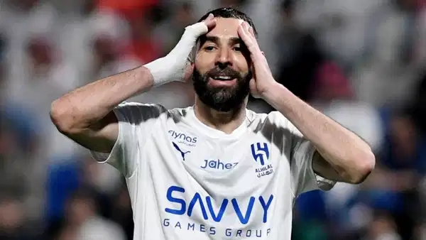 Benzema'nın Lyon'a Dönüş İddiası: 'Temas Oldu Ama