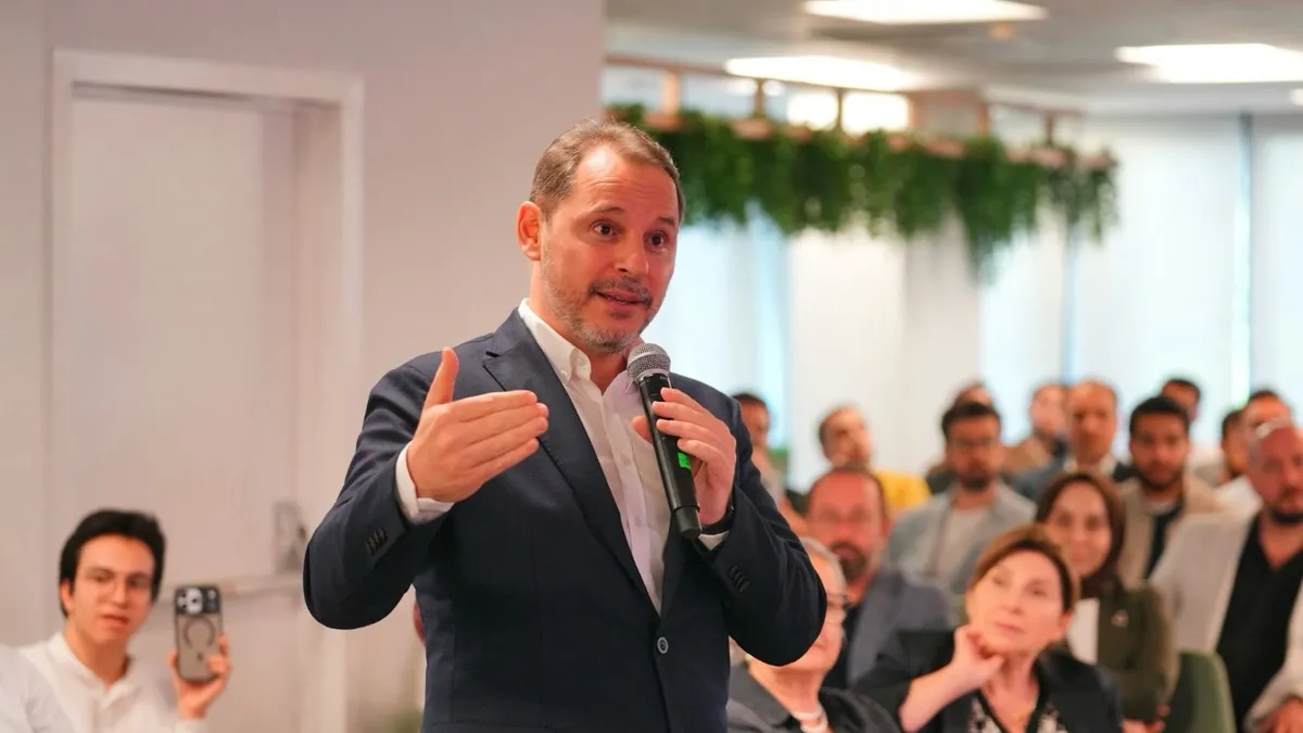 Berat Albayrak: 15 Temmuz benzeri görülmemiş bir destandır