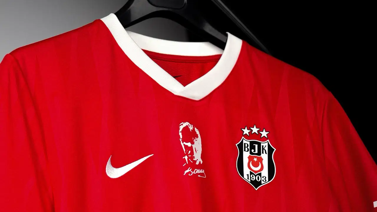 Beşiktaş 2026/27 Sezonunun 4. Formasını Tanıttı