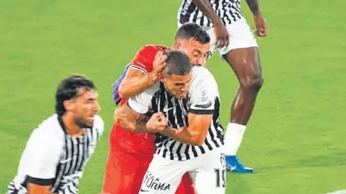 Beşiktaş'tan Alanyaspor Maçının Hakemlerine Suç Duyurusu