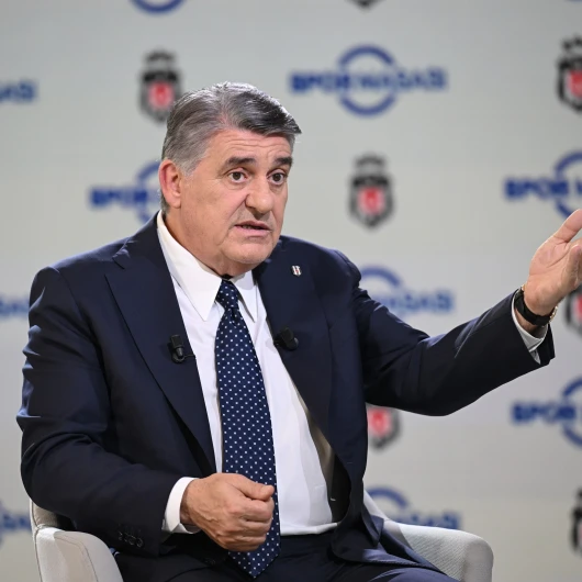Beşiktaş Başkanı Adalı: Gerekirse Ligler Ertelensin