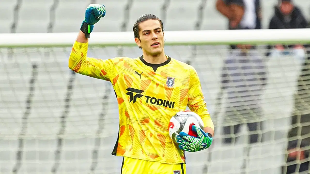 Beşiktaş, Doğan Alemdar transferini duyurdu: İstanbul'a geliş saati belli oldu
