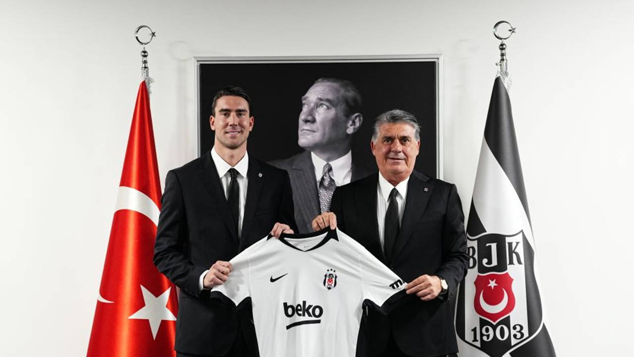 Beşiktaş, Dusan Vlahovic transferini KAP'a bildirdi