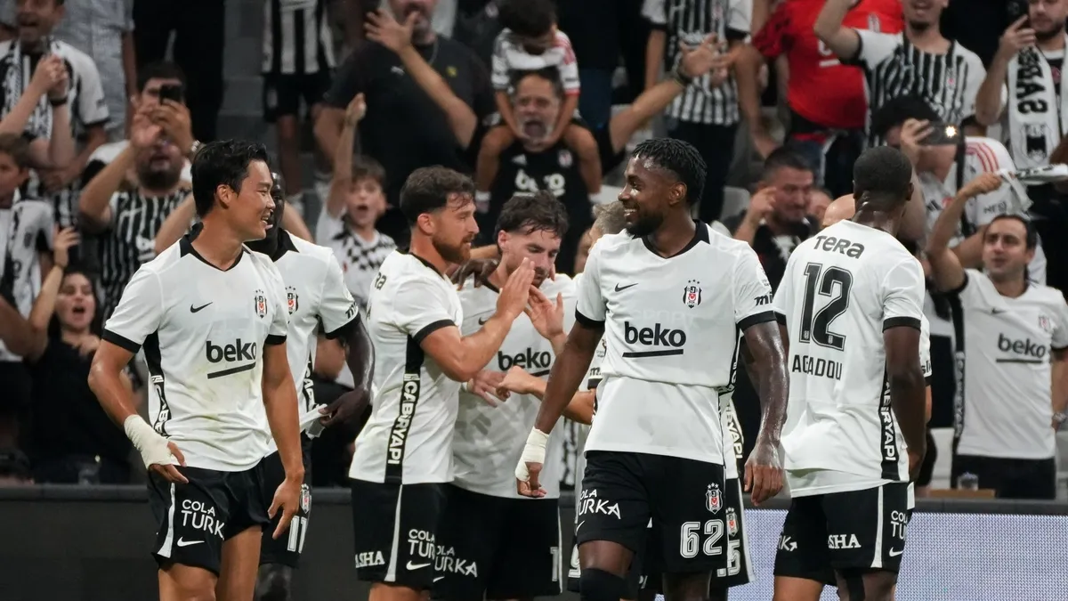 Beşiktaş Erzurumspor'u 3-0 Mağlup Etti