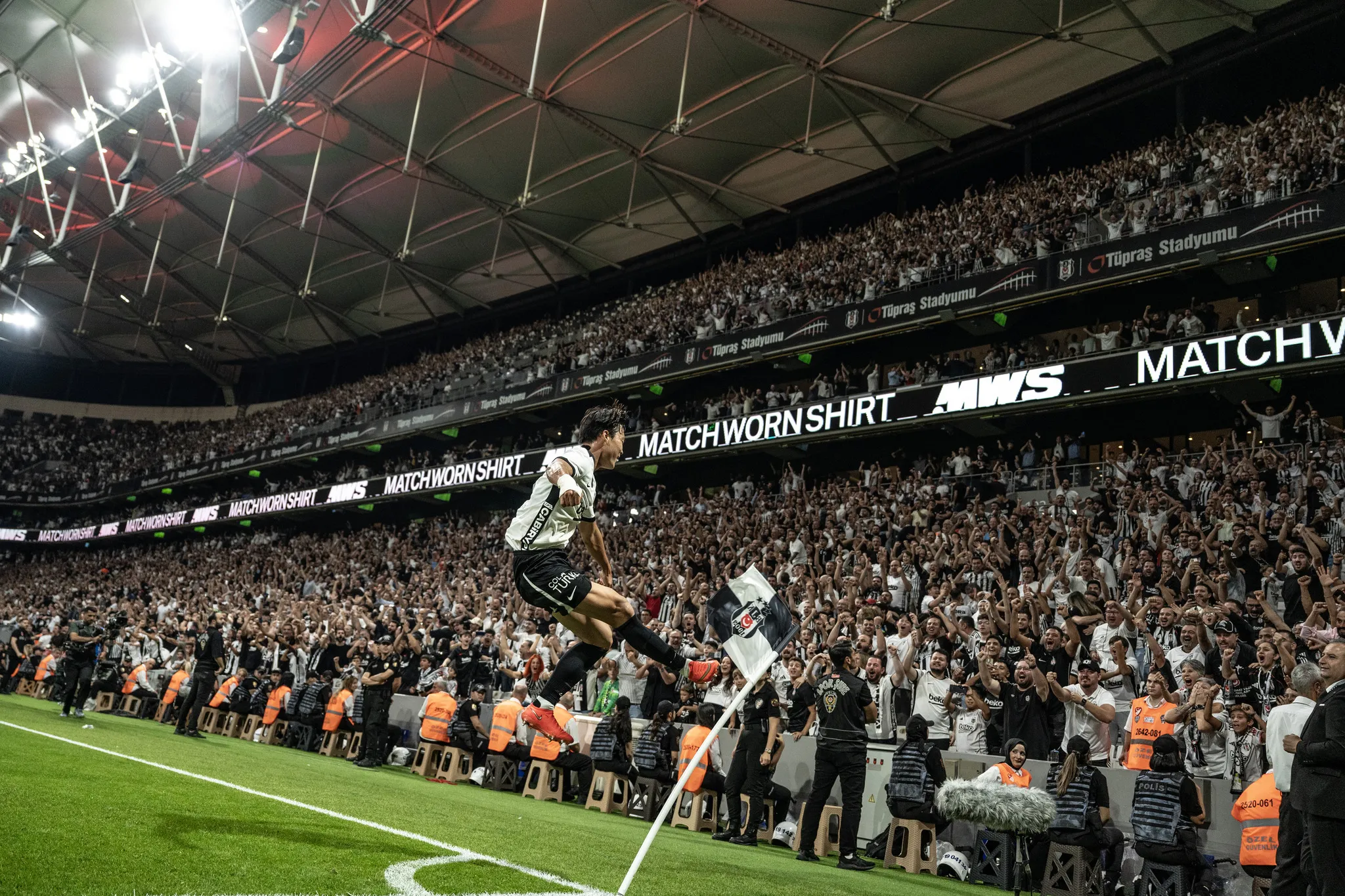 Beşiktaş'tan hakeme sert tepki: 'Gözümüzden kaçtı sanmayın