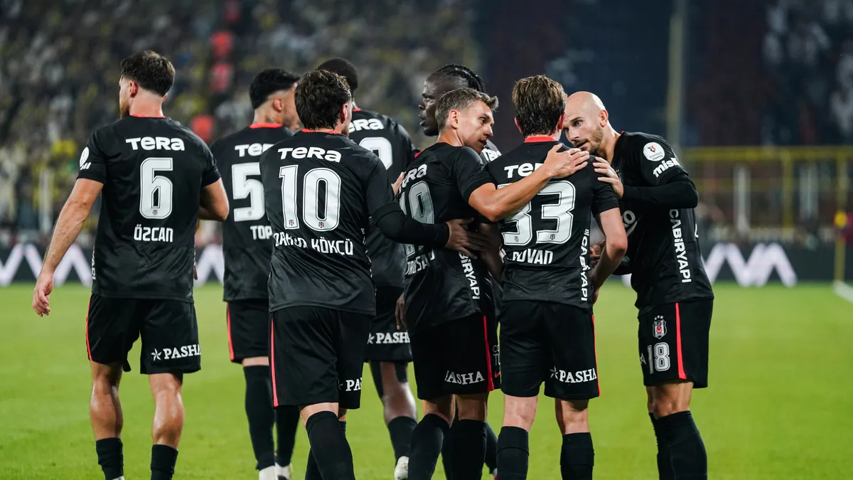 Beşiktaş Erzurumspor Maçı Canlı: İlk 11'ler Açıklandı