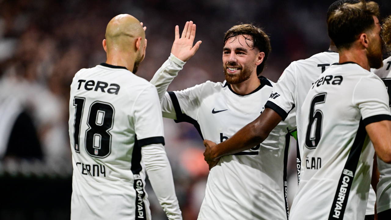 Beşiktaş, Eyüpspor'u 1-0 Geçerek Lige Moralli Başladı