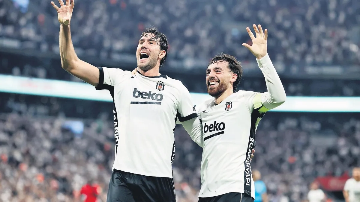 Beşiktaş Fırtınası: Cerny ve Vlahovic'ten Şov