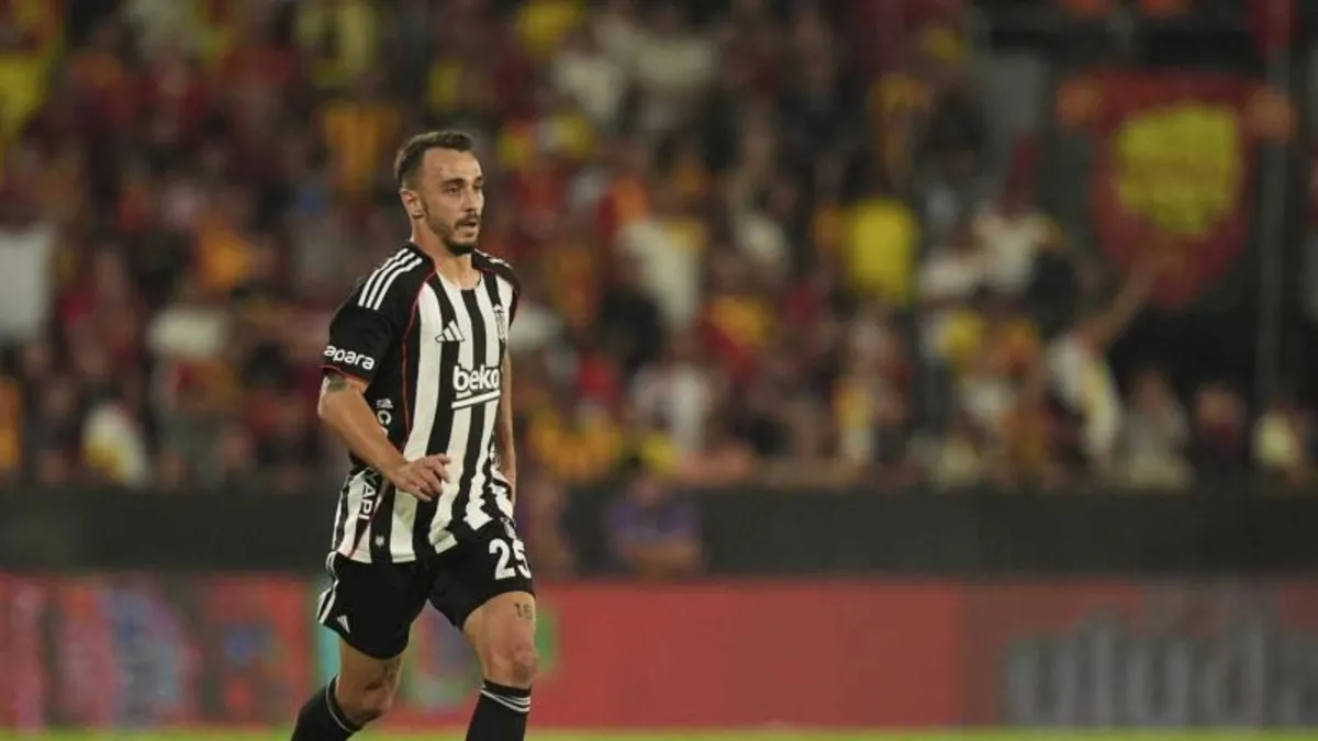 Beşiktaş, Gökhan Sazdağı ile yollarını ayırdı