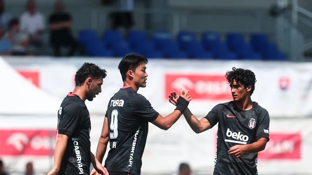 Beşiktaş hazırlık maçında Malzenice ile 1-1 berabere kaldı