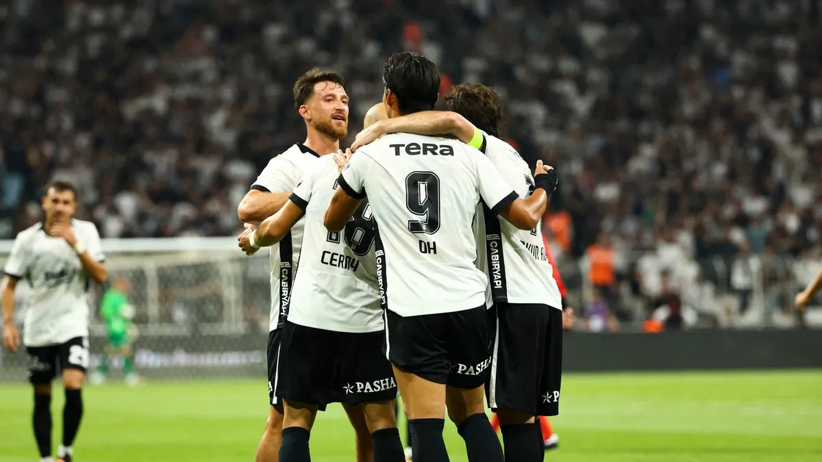 Beşiktaş Hradec Kralove'yi 1-0 Geçti, Kauno Zalgiris'in Rakibi Oldu