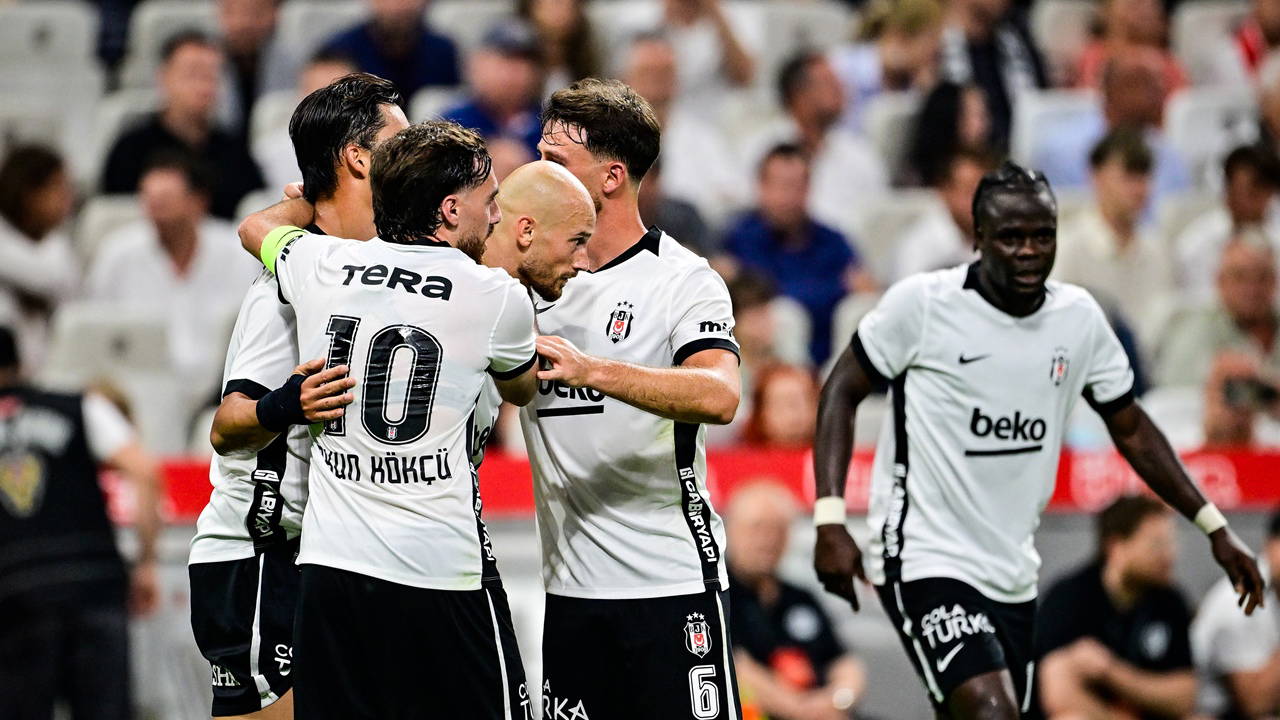 Beşiktaş, Hradec Kralove'yi 1-0 Geçti: Spor Yazarları Yorumladı
