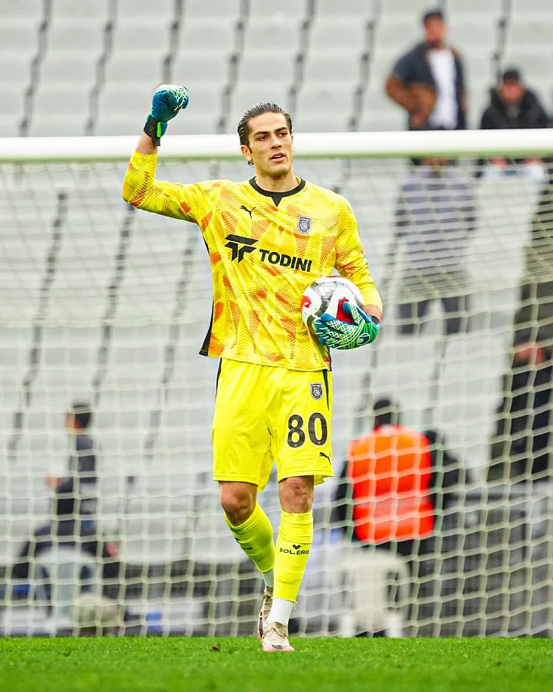 Beşiktaş, kaleci Doğan Alemdar transferini resmen açıkladı
