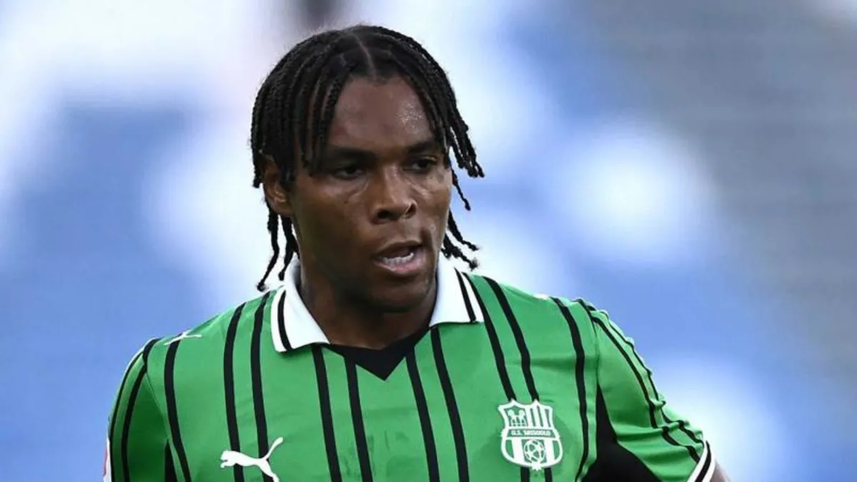 Beşiktaş'ta Lauriente transferi: Sassuolo'nun çılgın talebi