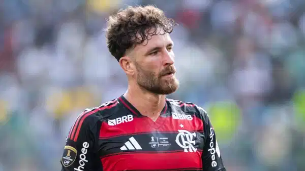 Beşiktaş, Leo Pereira Transferinde Flamengo'nun Onayını Bekliyor