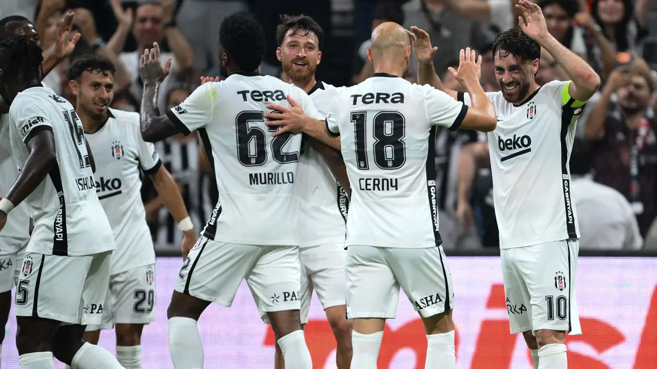 Beşiktaş Midtjylland'ı 1-0 Devirdi: Spor Yazarları Değerlendirdi