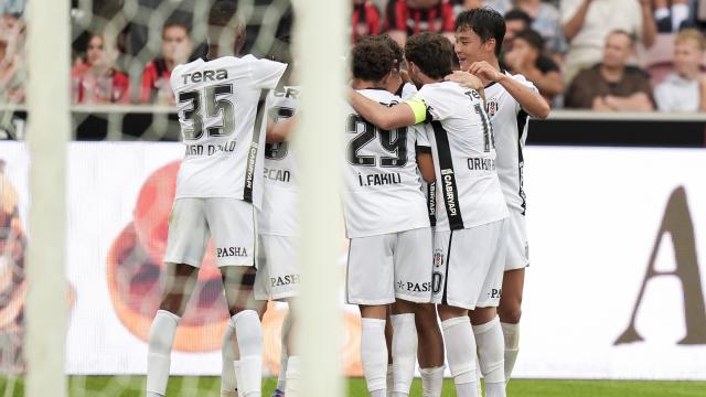 Beşiktaş, Midtjylland'ı 2-0 Yenerek European Turuna Yükseldi
