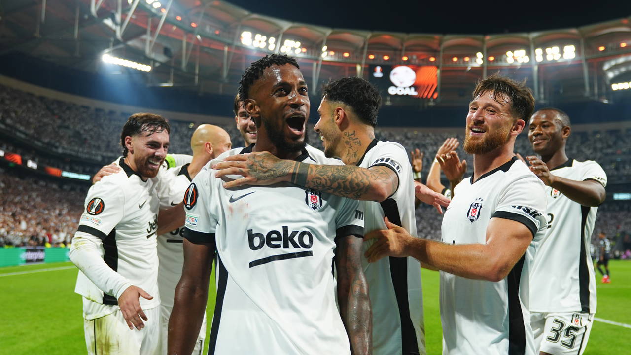 Beşiktaş'ta Milli Ara Dönüşü Zorlu Fikstür: 29 Günde 8 Maç