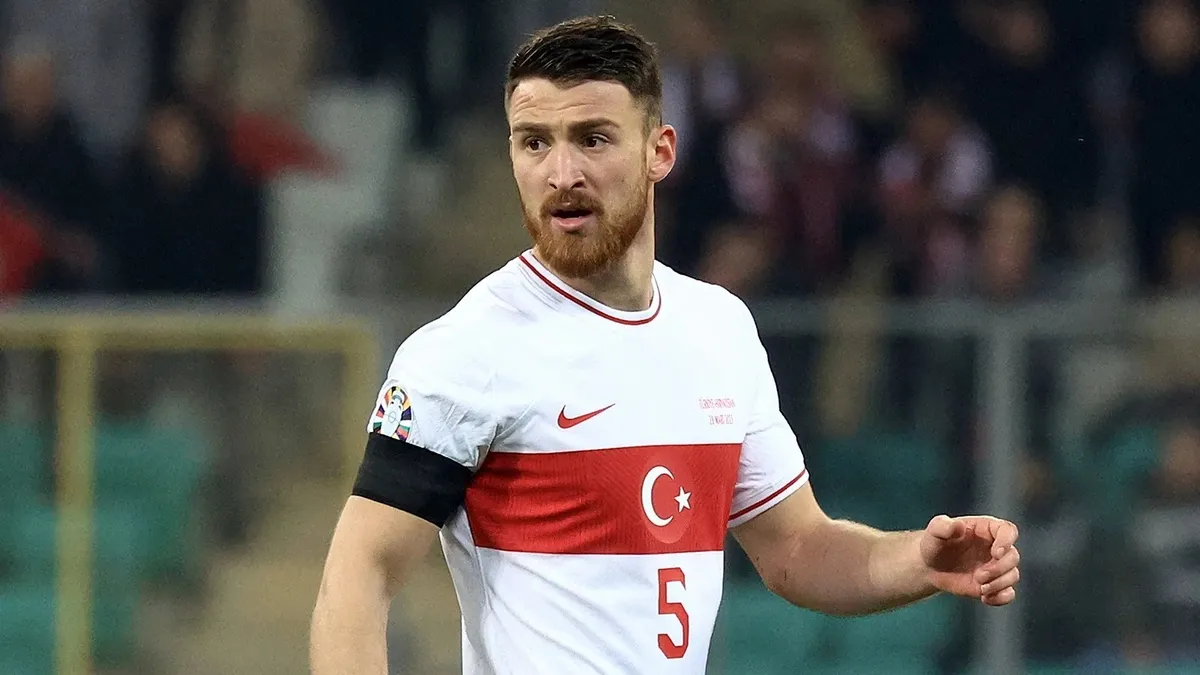 Beşiktaş, milli futbolcu Salih Özcan'ı kadrosuna kattı