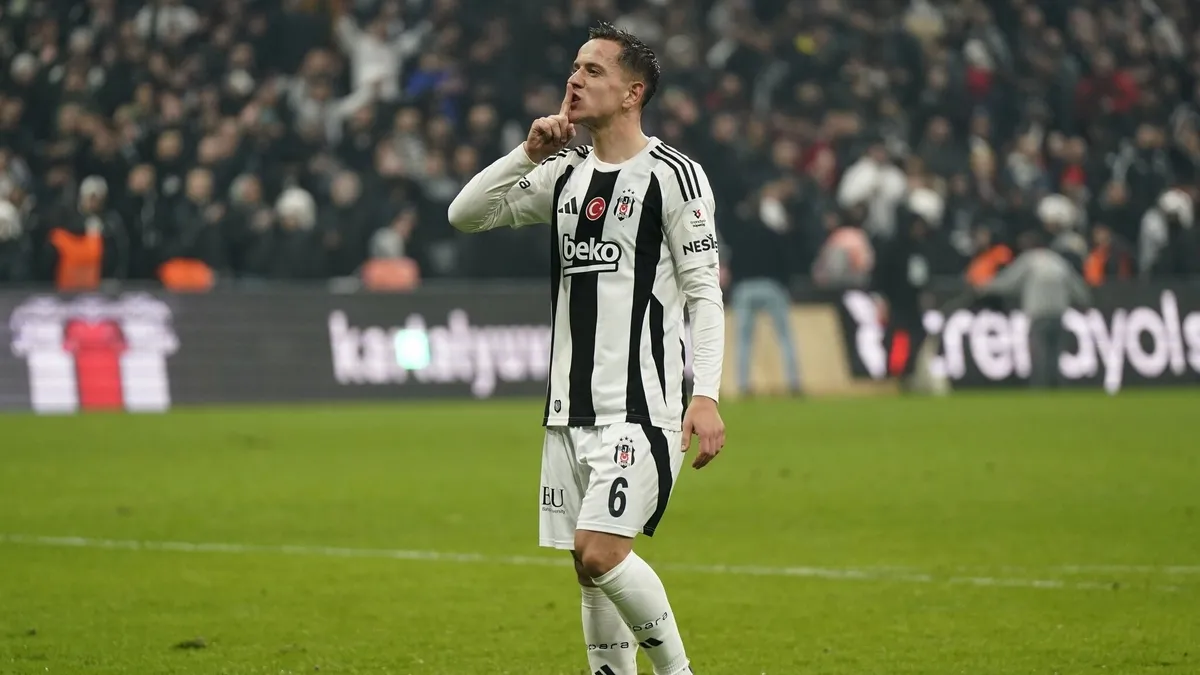 Beşiktaş'ta Musrati ve Hadziahmetovic ile Yollar Ayrıldı