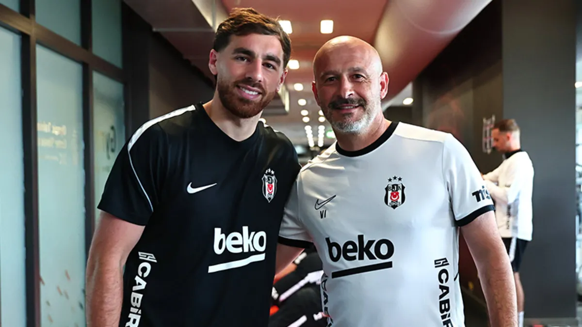 Beşiktaş'ta Orkun Kökçü Slovakya Kampına Katıldı