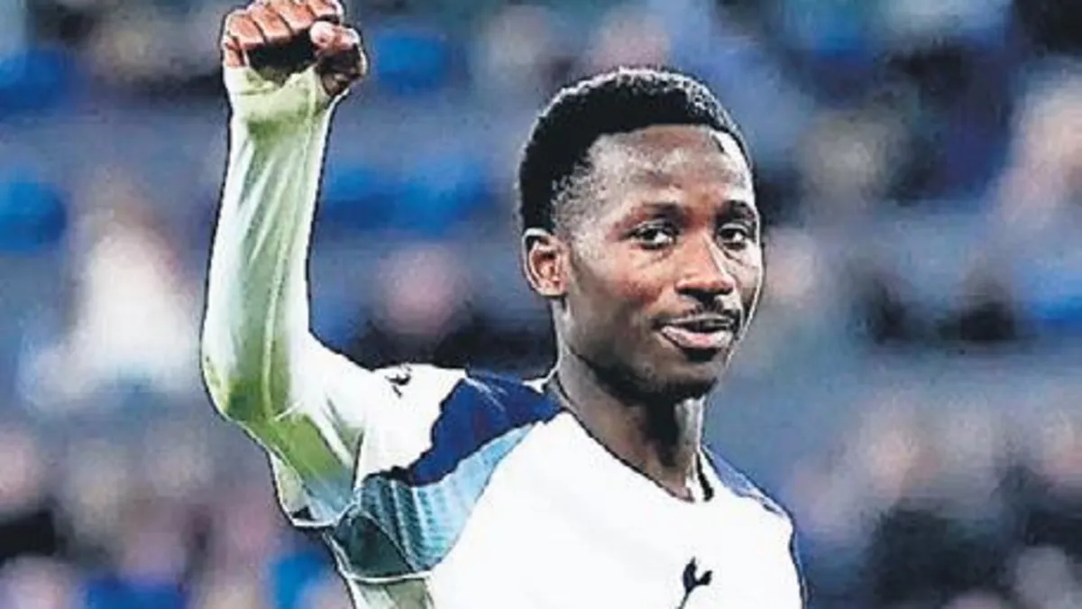 Beşiktaş Orta Sahaya Pape Matar Sarr İstiyor