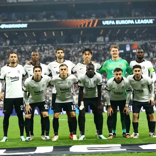 Beşiktaş'ta Sakatlık Şoku: Bir Futbolcuda Kırık Tespit Edildi